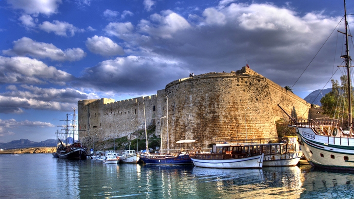 Kıbrıs Girne Kalesi